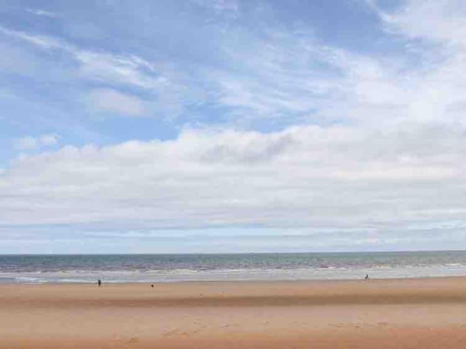 Beeches Bach, 1 Bedroom Cottage With Hot Tub Prestatyn Exteriör bild